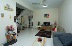 Jalan DC 1, Sungai Buloh, Selangor 47000