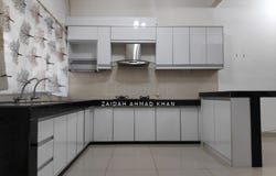 Jalan Parklands, Semenyih, Selangor 43700