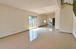 39, Jalan SP 3/3, Dengkil, Selangor 43900