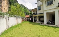 Jalan Raintree Utama, Batu Caves, Selangor 68100