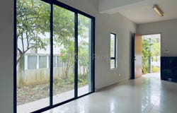 Rawang, Selangor 48020