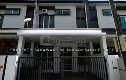 Jalan Field Force, Kuching, Sarawak 93250