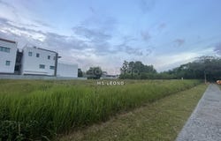 Bukit Jelutong, Selangor