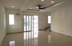 jalan utama, Kajang, Selangor 43000
