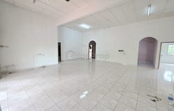 Jalan Sungai Long 32, Shah Alam, Selangor 40460