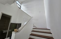B, Puchong, Selangor 47100