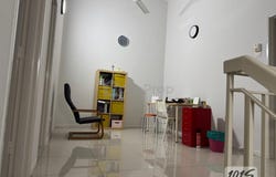 Jalan Kemuning Damai, Shah Alam, Selangor 40400