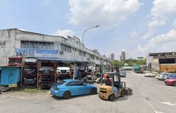 Batu Caves, Selangor 68100