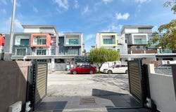 Bandar Putra Permai, Serdang, Selangor 43300