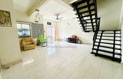Jalan Dagang 1/7, Ampang, Selangor 68000
