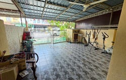 Jalan DM1, Bandar Country Homes, Selangor 48000