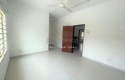 Jalan HP 3, Semenyih, Selangor 43500