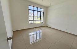 Bandar Puncak Alam, Selangor 42300