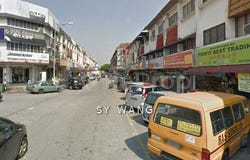 J, Ampang, Kuala Lumpur