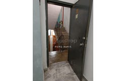 J, Ampang, Selangor 68000