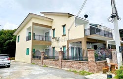 Jalan SI, Dengkil, Selangor 43800