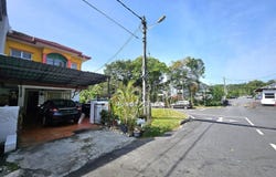 Jalan Emas, Sepang, Selangor 43800