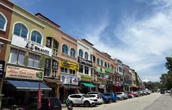 Jalan Puteri 5/1, Puchong, Selangor 47100