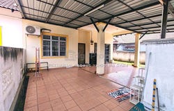 Jalan Cenderawasih, Sepang, Selangor 43900