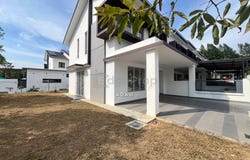 Jalan Fauna 2, Jenjarom, Selangor 42600