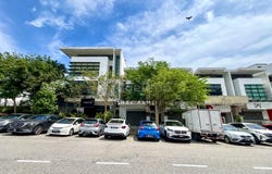 Jalan Elektron , Shah Alam, Selangor 40170