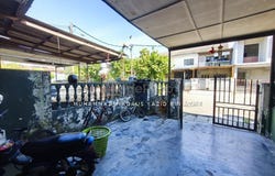 Jalan Sungai Batu, Klang, Selangor 42100