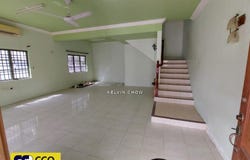 Persiaran Pinggir Rapat, Kinta, Perak 31350