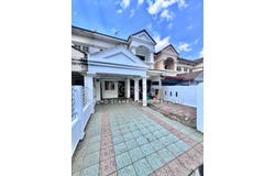 Jalan BP 1, Puchong, Selangor 47100