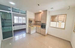 Seri Kembangan, Selangor 43300