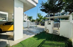 Jalan Teratak U8/97, Bukit Jelutong, Selangor 40150