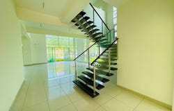 Jalan Elektron U16/60, Shah Alam, Selangor 40160