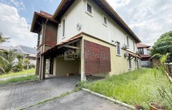Taman Bunga Negara, Seksyen 27, Shah Alam, Selangor 40400