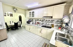 Jalan Tasik Puteri, Rawang, Selangor 48300