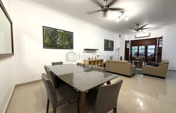 Jalan Tun Teja, Shah Alam, Selangor 40470