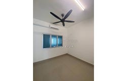 Razak Mansion, Sungai Besi, Kuala Lumpur 57100