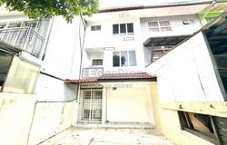 Jalan Dagang 1/7, Ampang, Selangor 68000