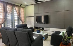 J, Johor Bahru, Johor 81100