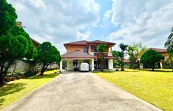 J, Shah Alam, Selangor 40170