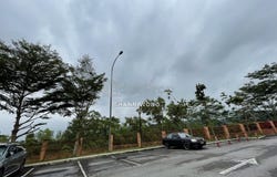 off Lebuhraya SILK, Kajang, Selangor 43000