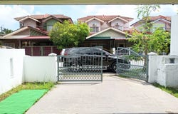 Rawang, Selangor 48020