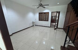 Lebuh Midlands, Georgetown, Penang 10250