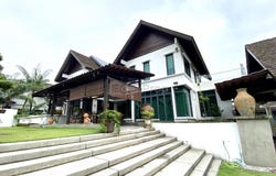 Bukit Jelutong, Selangor