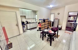 Bandar Utama, Kayu Ara, Selangor 47650