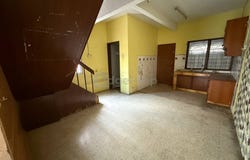 Jalan SG 2/2, Batu Caves, Selangor 68100