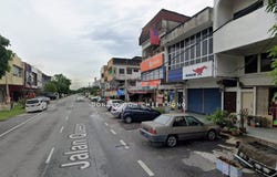 Jalan Queen, Ipoh, Perak 31650
