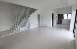 J, Shah Alam, Selangor 40170