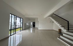 adira , Klang, Selangor 41200