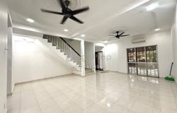 Rawang, Selangor 48020