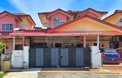 Rawang, Selangor 48020