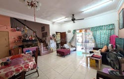 Jalan DC 1, Sungai Buloh, Selangor 47000
